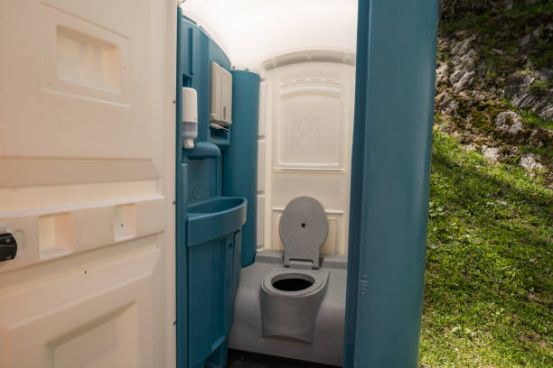 Best Construction site porta potty rental  in Millbrook, AL